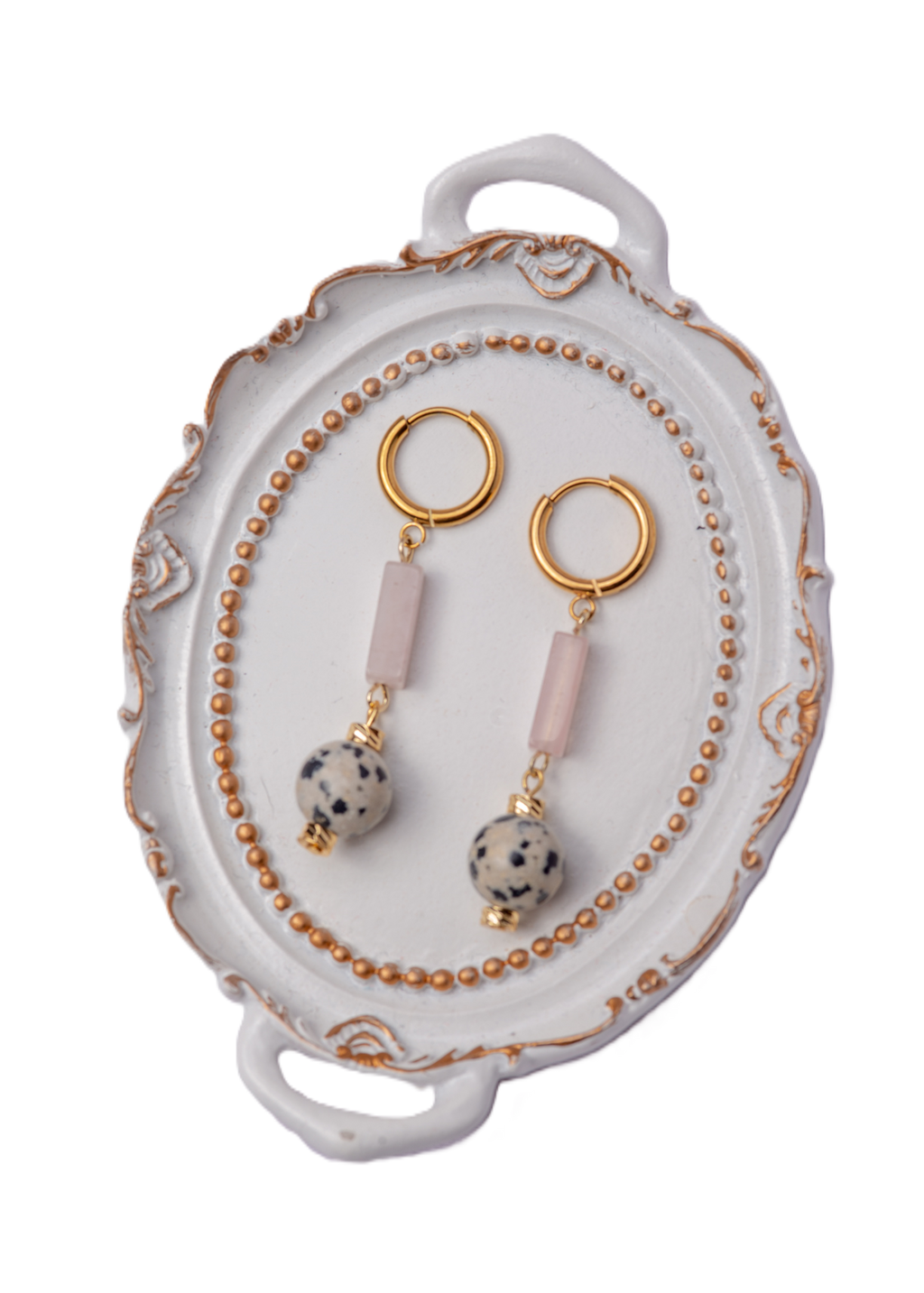 ხელნაკეთი სამკაულები