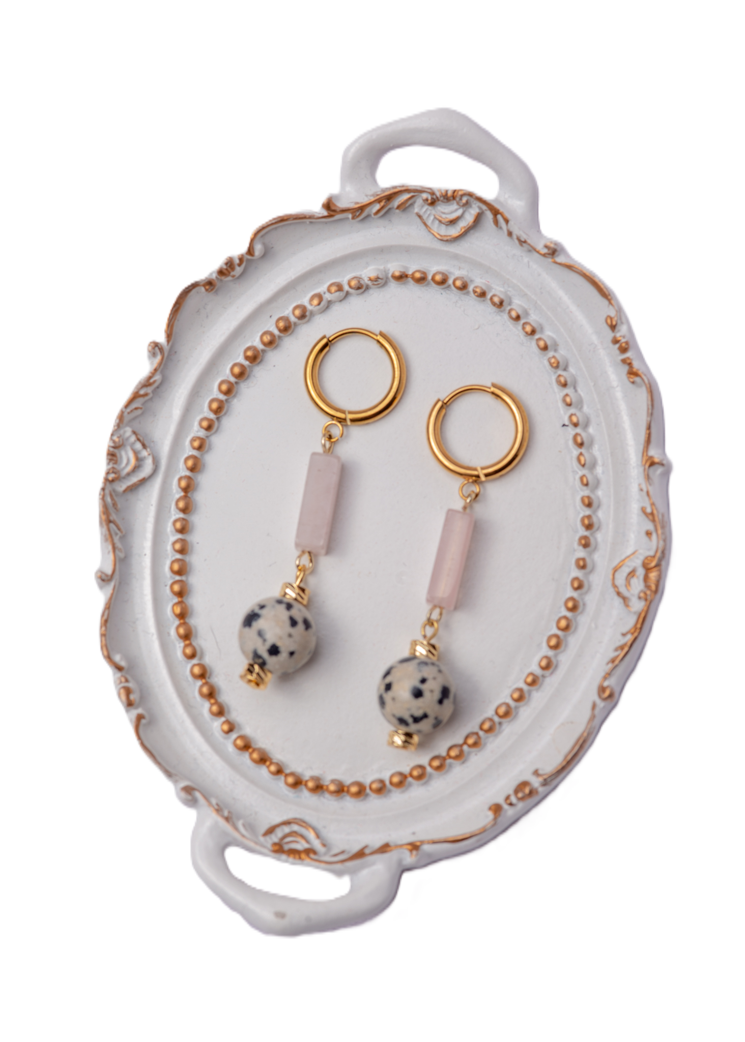 ხელნაკეთი სამკაულები